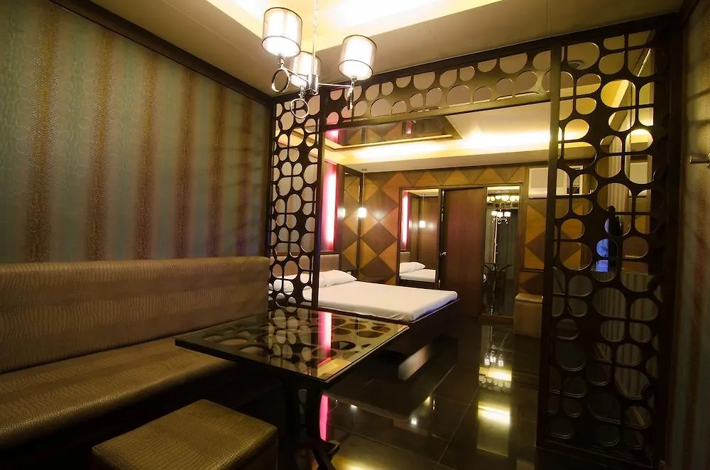 Victoria Court Panorama Hotel Pasig City