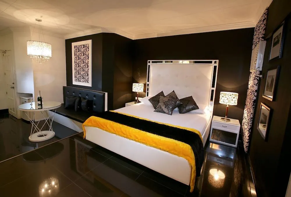 Victoria Court Panorama Hotel Pasig City
