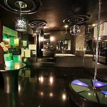 Victoria Court Panorama Hotel Pasig City
